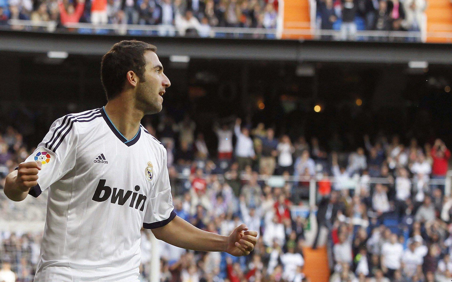 巴黎圣日耳曼伤病动态更新，法比安·鲁伊斯左膝受伤，努诺·门德斯与阿什拉夫·哈基米重返训练场